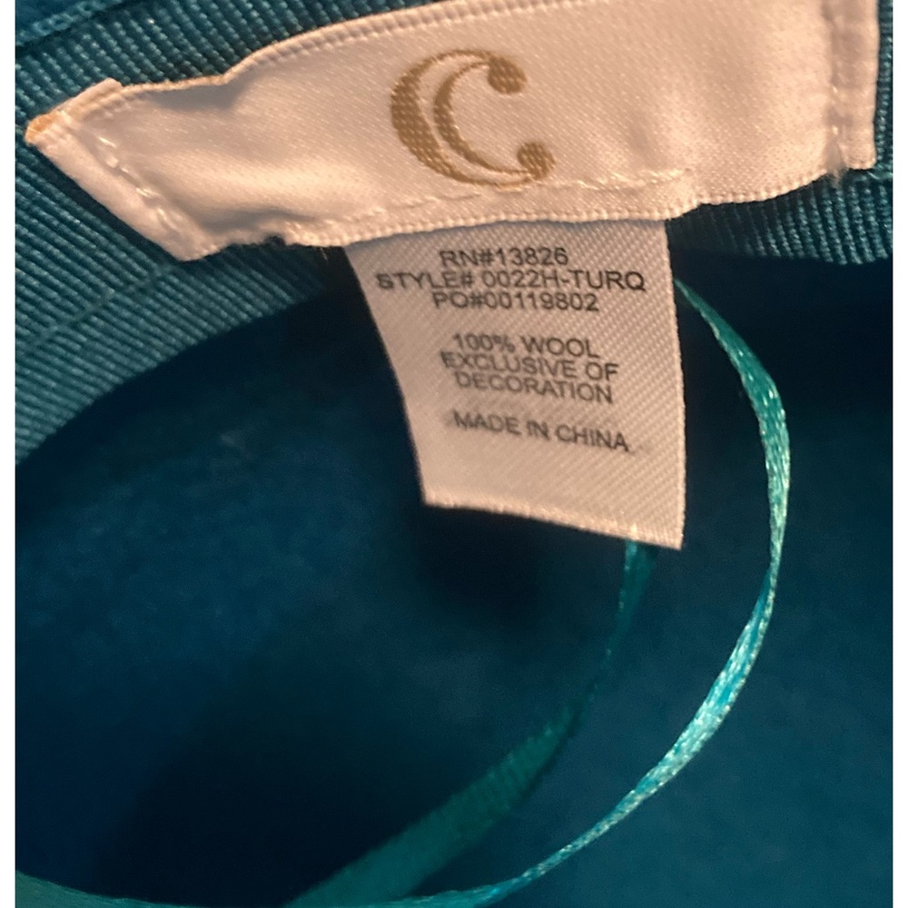 Set of Three Stylish 100% Wool Felt Hats in Burgundy, Blue, and Beige - Picture 10 of 13